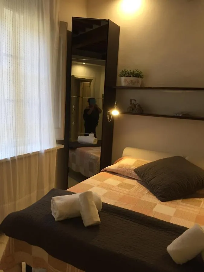 Duomo Residence فلورنس شقة