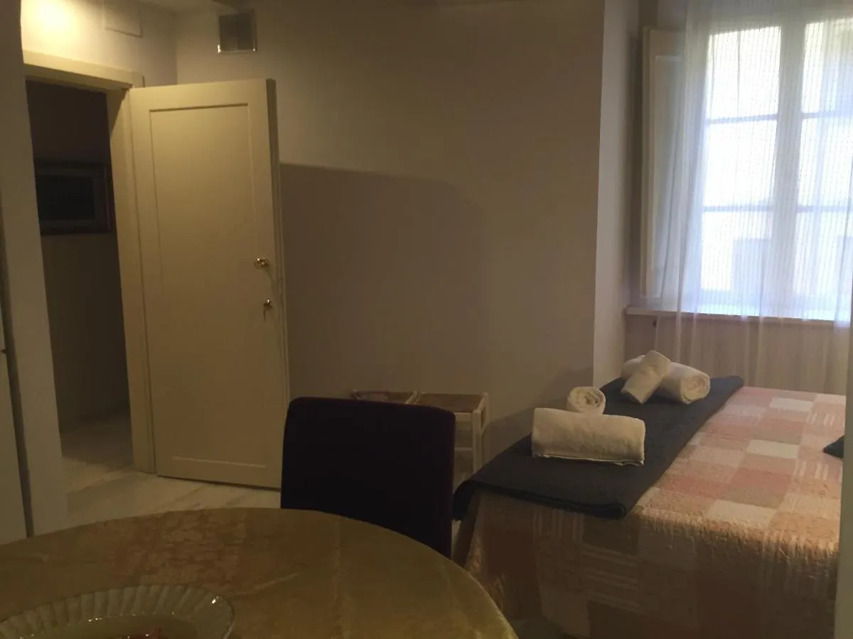 Duomo Residence فلورنس